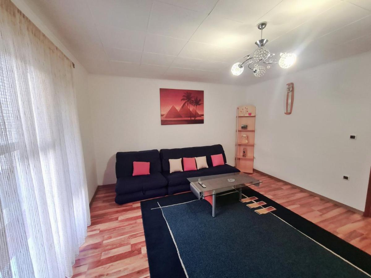 Apartment Zlatiste
